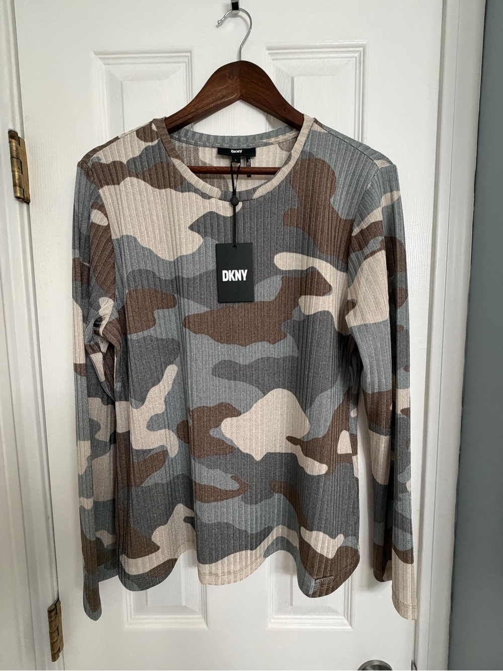 DKNY Women’s Long Sleeve Camo Ribbed Crewneck — Gray, Brown & Cream